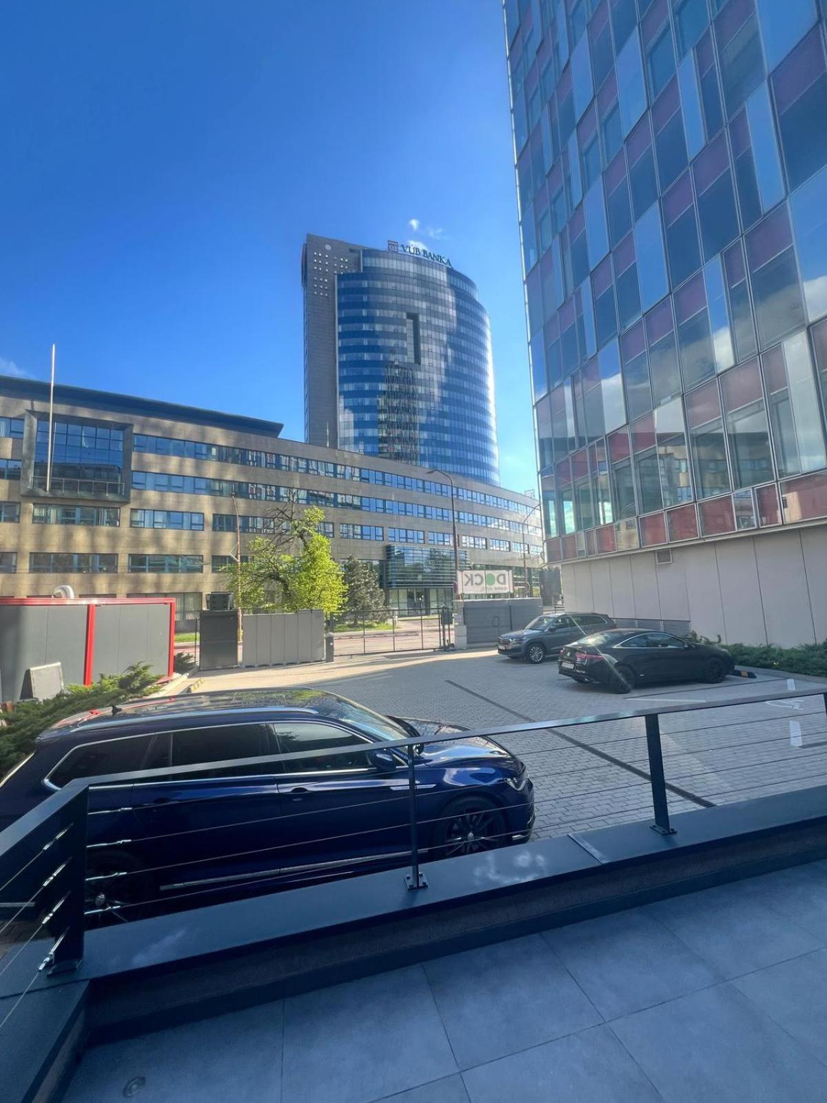 Garni Hotel Dock 布拉迪斯拉发 外观 照片